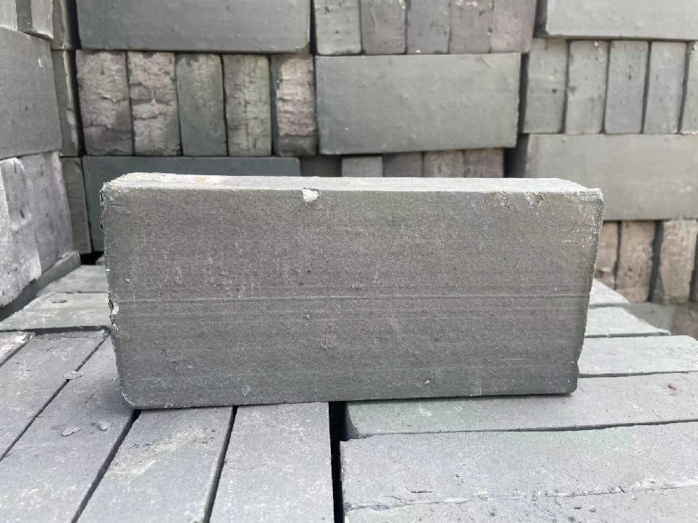 青砖